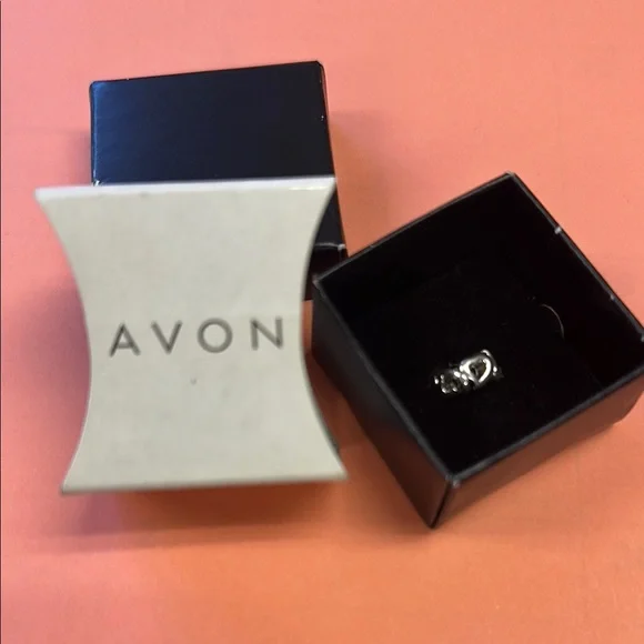 Free with purchase - Picture 3 of 3